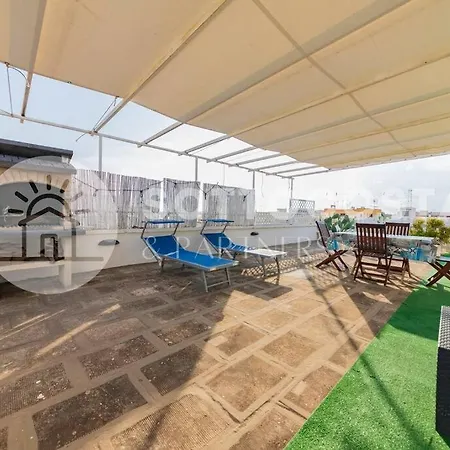 Rooftop Apartment *